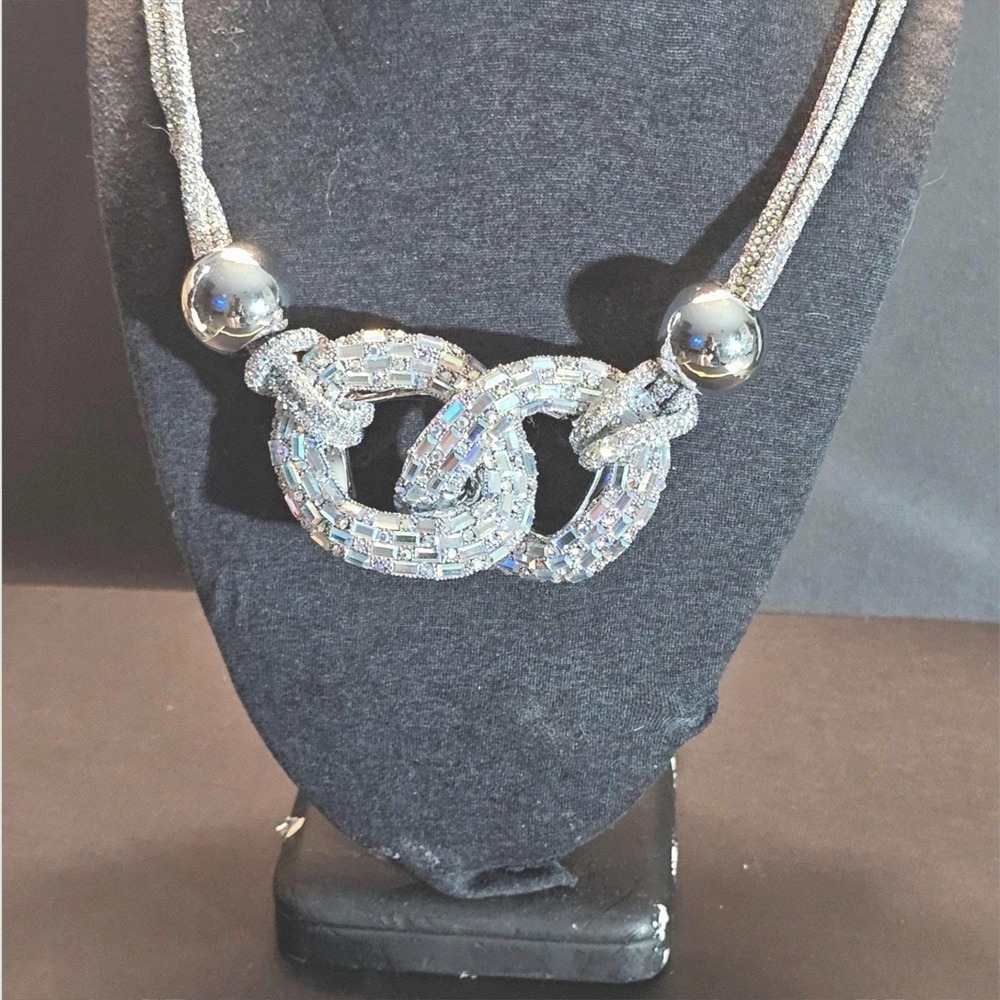 Silver Iridescent Rhinestone Interlocking Ring Statement Necklace Fabric Cord